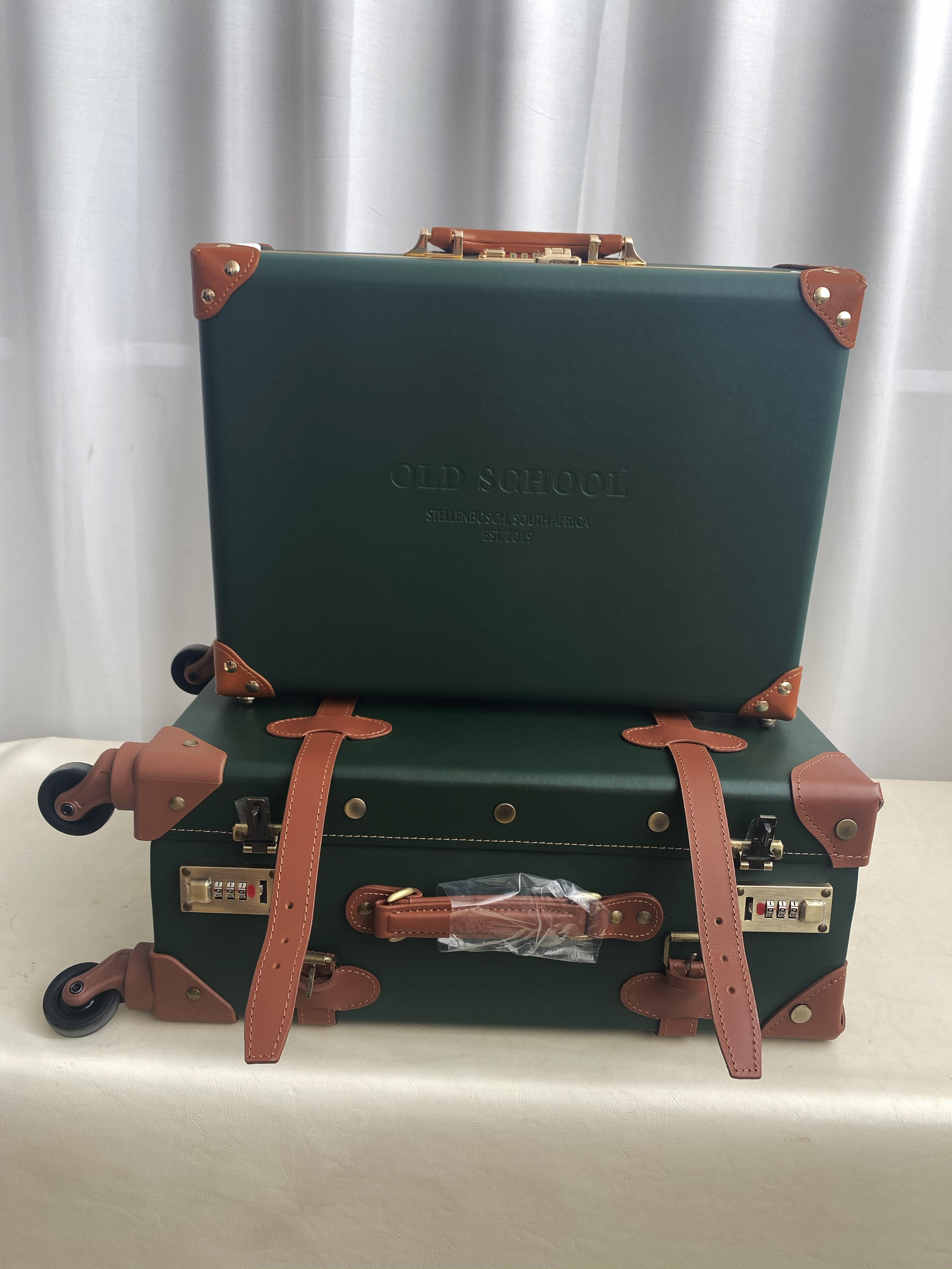 สีเขียว