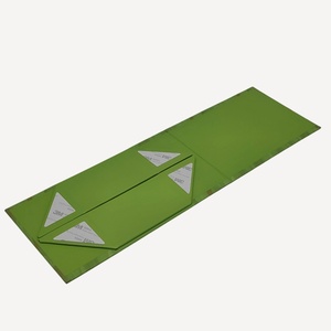 Boîtes en papier écologique personnalisé de 2mm d'épaisseur stratifié UV mat recyclé papier vert carton rigide pliable chaussettes pliantes en fourrure - Product Image 5