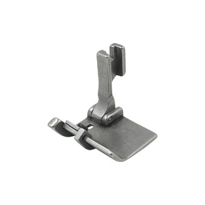 Pied presseur multifonctionnel F99 en acier réglable pour machines à coudre plates, pour ourlets, plis, bordures et traitement de vêtements - Product Image 2