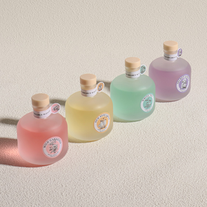 Diffuseur d'huiles essentielles créatif de luxe, parfum d'intérieur avec bâtonnets en rotin, ornement décoratif - Product Image 3