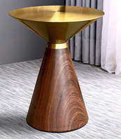 Table basse mobile créative de luxe léger en acier inoxydable haut de gamme, moderne, facile à nettoyer et durable pour le salon