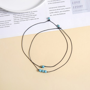 Collier en cordon ciré turquoise pour femmes, collier ras du cou minimaliste avec perles, bijoux en pierre noire en forme de U, chaîne extensible de 10 cm, pour usage quotidien - Product Image 1