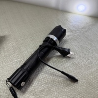 Lampe torche d'urgence rechargeable KT-T10 pour la ferme, la patrouille, la pêche, les jeux de farces en extérieur