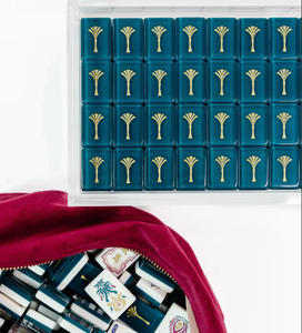 Nouvel ensemble de mahjong américain pliable et portable sur mesure, 160 pièces de mahjong en acrylique de luxe bleu/vert, 4 joueurs, Huyo OEM - Product Image 3