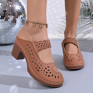 Nouvelles sandales d'été 2026 pour femme à talon compensé et bout fermé, style pêcheur, talon carré, fermeture à boucle, dessus en PU tendance, semelle en caoutchouc - Product Image 4