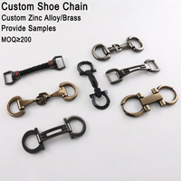 Accessoires de mode personnalisés avec logo en métal, laiton, alliage de zinc, clip, mors de cheval, quincaillerie, chaîne pour bottes, boucle pour chaussures et sandales