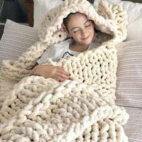 Dulcis Grobstrick-Chenille-Decke – CTTC-zertifizierte Polyester-Woll-Ganzjahresdecke für Sofa und Bett im europäischen nordischen Stil