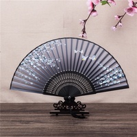 Éventail pliant en bambou DIY de style japonais, motif papillon et fleurs de cerisier, idéal pour la danse classique ancienne, le choix des femmes pour l'été