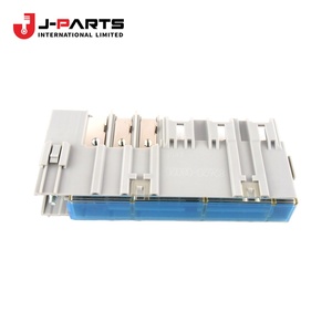 ฝาครอบฟิวส์ไฟฟ้าด้านบน สำหรับโตโยต้า ไฮเอซ LH103 ปี 1993-1998 รุ่น 82622-26020 - Product Image 1