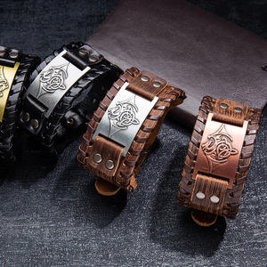 Punk <span class=keywords><strong>nordique</strong></span> <span class=keywords><strong>mythologie</strong></span> tissé large en cuir véritable Viking <span class=keywords><strong>Odin</strong></span> Totem Thor marteau Runes boussole manchette Bracelets hommes - Product Image 3