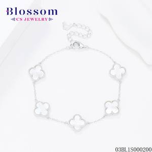 Blossom CS เครื่องประดับขายดีสร้อยข้อมือ925เงินสเตอร์ลิงสี่ใบโคลเวอร์สร้อยข้อมือเพทายเปลือกหอยนำโชคสำหรับผู้หญิงเครื่องประดับที่ดี - Product Image 4