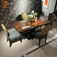 Mobilier de salle à manger d'appartement en bois de luxe haut de gamme Antique Royal Hotel Wood Villa Ensemble table et chaises personnalisables