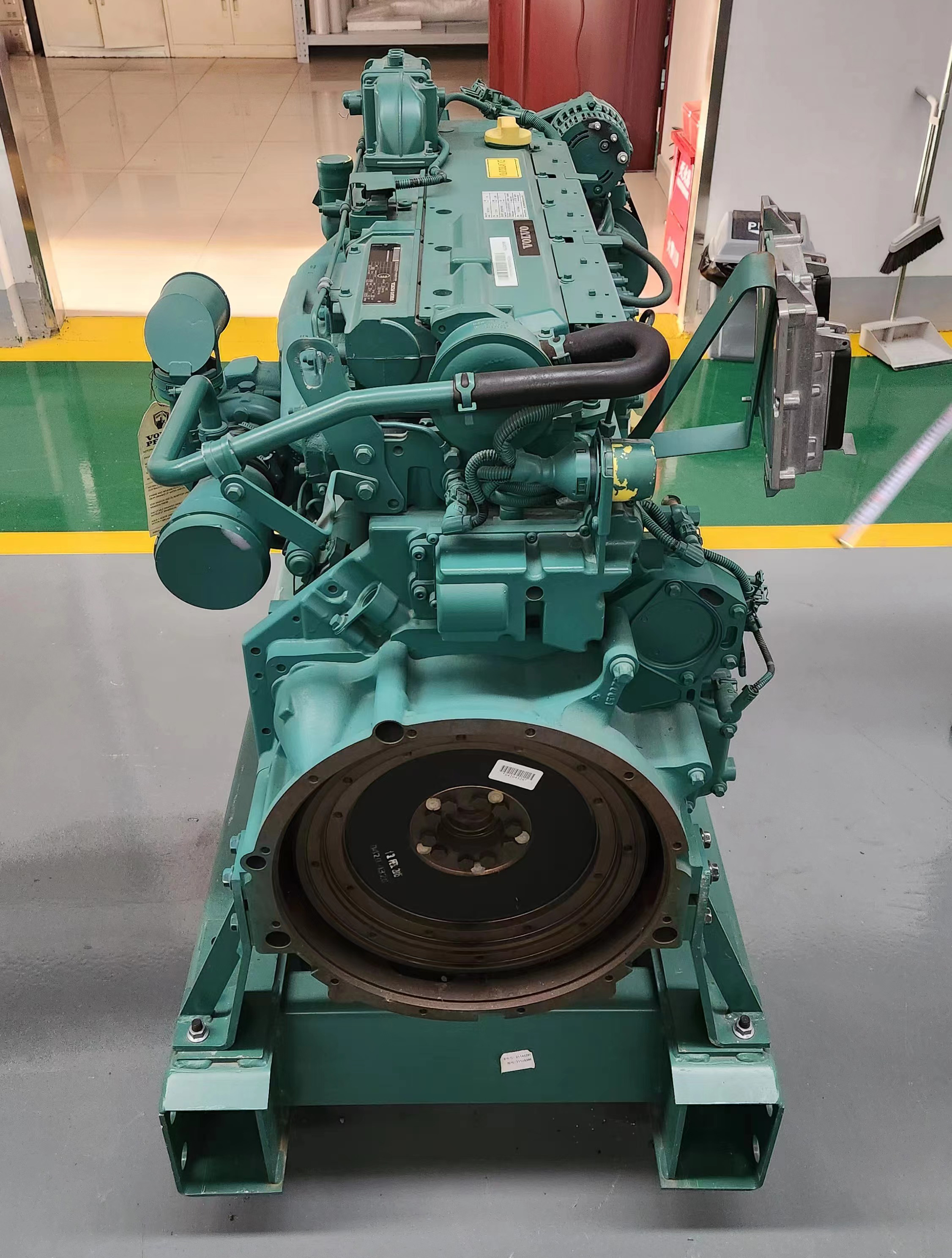 VOLVO TWD731VE Engine - Reliable Power for Diverse Uses