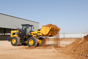 Nouveau Chargeur frontal et Chargeur de tracteur 665F de 6,5 tonnes avec moteur de 178 kW, godet de 2,9-5,5 m, haute efficacité pour les quais ferroviaires et les entrepôts de conteneurs - Product Image 6