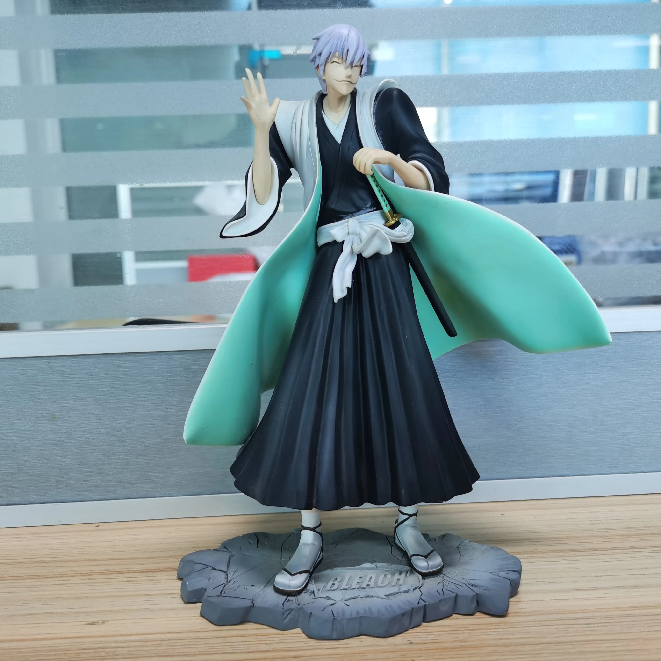 Bleach GK FOC Gotei 13市丸銀1:8リメイクアクションフィギュア