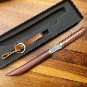 ใบมีดสแตนเลสคุณภาพสูง WAKIZASHI มีดพกพาขนาดเล็กแบบยุทธวิธี ปรับแต่งได้ตามต้องการ พร้อมปลอกไม้ OEM สำหรับงาน DIY กิจกรรมกลางแจ้ง - Product Image 4