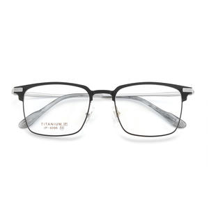 Monturas de gafas rectangulares de titanio para hombre, montura completa, ligeras, con revestimiento IP 6096, origen Danyang - Product Image 1