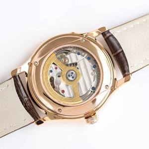 นาฬิกาแฟชั่นคลาสสิกคุณภาพสูงขายดี ประดับด้วยโมอิสซาไนต์ พร้อมปฏิทินถาวรและฟังก์ชั่นแสดงข้างขึ้นข้างแรม - Product Image 4