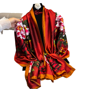 Mistyler Nouveaux foulards en polyester doux et fins imprimés de fleurs violettes 180*90CM respirants pour femmes, idéaux pour les voyages d'été - Product Image 1