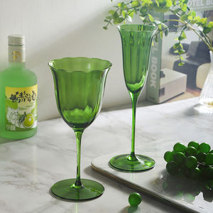 Ensemble de flûtes à vin contemporaines transparentes et durables, à bord festonné, style vintage, <span class=keywords><strong>vert</strong></span> émeraude, pour cocktails et coupes - Product Image 4