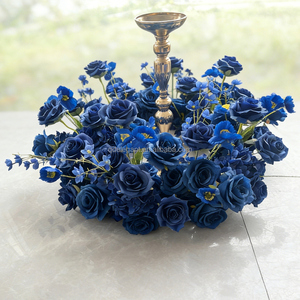 Guirlande de fleurs artificielles en forme de couronne, série de couleur bleu royal minimaliste EG-WR-BL02 2026, pour centres de table de mariage - Product Image 1