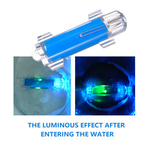 Lampe de pêche LED étanche IP68 en PVC, lumière d'appât, verte et bleue, pour attirer les carpes, les thons et les calmars en eaux profondes. - Product Image 5