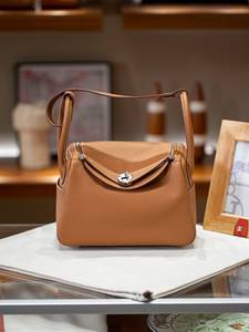 Sac à main de luxe vintage en cuir véritable, sac en cuir de vachette, nouveau petit sac fourre-tout minimaliste pour femme, sac bandoulière - Product Image 2