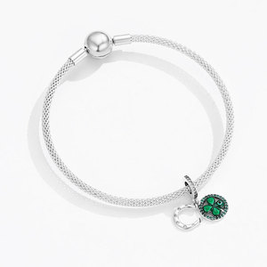 Nuevo Diseño, Pulsera Unisex en Forma de U con Trébol de Cuatro Hojas, Plata S925 y Circonia, Joyería - Product Image 4