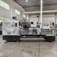 Tour manuel robuste CW6280F à banc déporté, à forte force de coupe, avec largeur de guidage de 550 mm