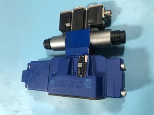 R901268442 4WRZE16W9-150-7X/6EG24N9ETK31/F1D3M DIRECTIONNEL PROPORTIONNEL - Product Image 5