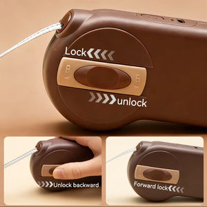 Correa Retráctil Multifuncional para Perros con Calentador de Manos y Banco de Energía Recargable de 1500 mAh - Product Image 5