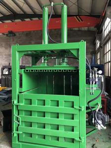 Máquina automática <span class=keywords><strong>de</strong></span> Prensado hidráulico para embalaje <span class=keywords><strong>de</strong></span> cartón, máquina <span class=keywords><strong>compactadora</strong></span> <span class=keywords><strong>de</strong></span> cartón para hacer caja - Product Image 6