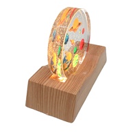 Nouvelle lampe de chevet pour chambre à coucher avec une lumière nocturne créative sur le thème de la galaxie romantique, idéale pour la décoration de table