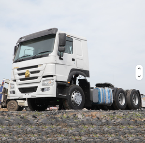Camion tracteur HOWO 6X4 à prix d'usine, nouvelle cabine, pneus neufs, 40T, 371 ch, tête de camion avec moteur Weichai, Euro 3, diesel, conduite à gauche - Product Image 2