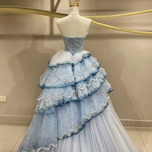 Vestido de Fiesta Largo hasta el Suelo con Cola de Capilla, de Gasa Azul, con Corsé Asimétrico y Cuentas Hechas a Mano, Modelo JFH85 - Product Image 5