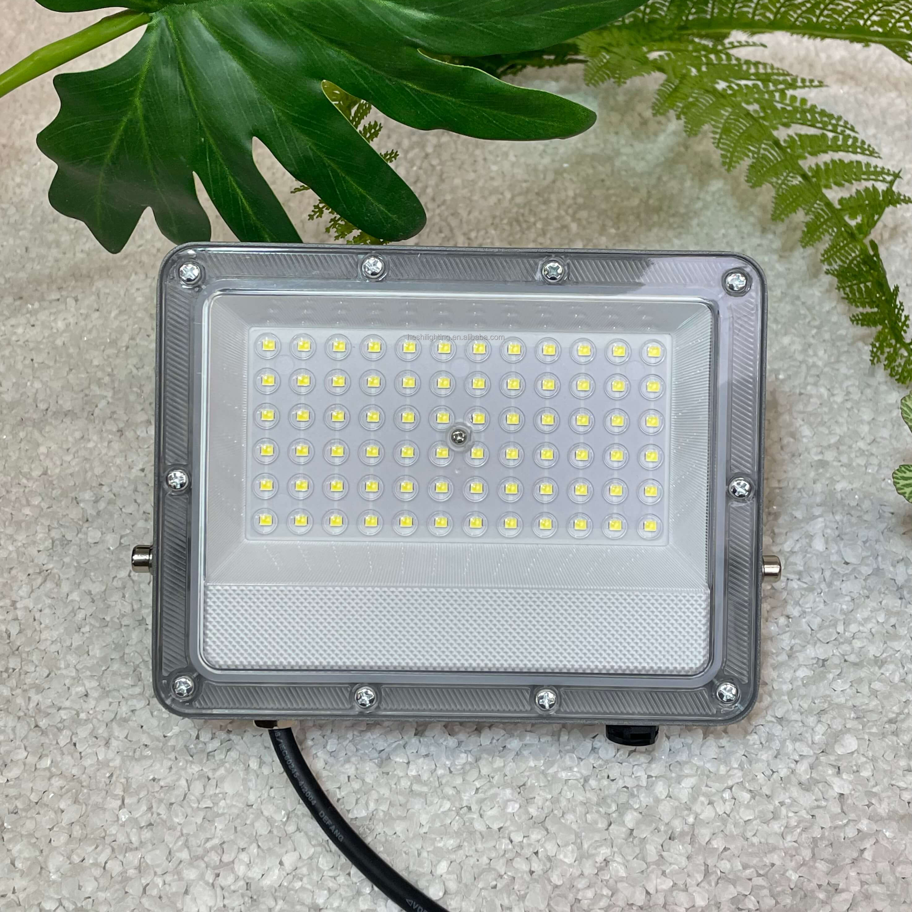 HESHI Ultra-thin 30w Led Spotlight Ip66 Aluminum Mini FloodLight Led 120Lm/W Power 30 Watts Led Flood Lights
