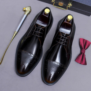 Zapatos de vestir formales de cuero con punta en pico para hombre, estilo nuevo, superficie brillante, zapatos Derby modernos y casuales para hombre - Product Image 3
