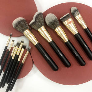 Ensemble de pinceaux de maquillage vegan de luxe YRX, 12 pièces, aluminium à dessin filaire, poudre, fond de teint, fard à paupières, eye-liner, pinceau de maquillage - Product Image 3