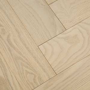 Parquet contrecollé en bois d'acacia brossé multicouche/tricouche EN13501, grade ABC, souple et durable, 15 mm, motif chevrons, pour appartement - Product Image 2