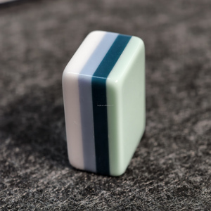 Mahjong Americano Acrílico de Lujo Personalizado en Color Cian, 4 Capas, 160 Piezas, Venta al Por Mayor, MOQ 50, Envío Rápido en 10 Días - Product Image 1