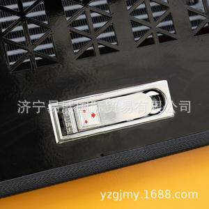 Chargeuse compacte adaptée au marché d'Inde et d'Asie du Sud-Est pour un changement rapide d'équipement (Pala Cargadora) - Product Image 3