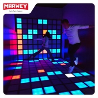Dalles de sol interactives lumineuses Marwey multifonctionnelles pour scène de divertissement intérieure, jeu de sol LED actif pour la danse et le jeu de marelle