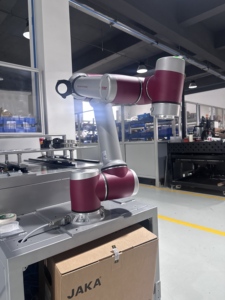 JAKA Zu 5 Collaborative Robot CE/CR Certified Easy <b>Wireless</b> Teach Pendant High-speed <b>for</b> Assembly Line Operations. - Product Image 4