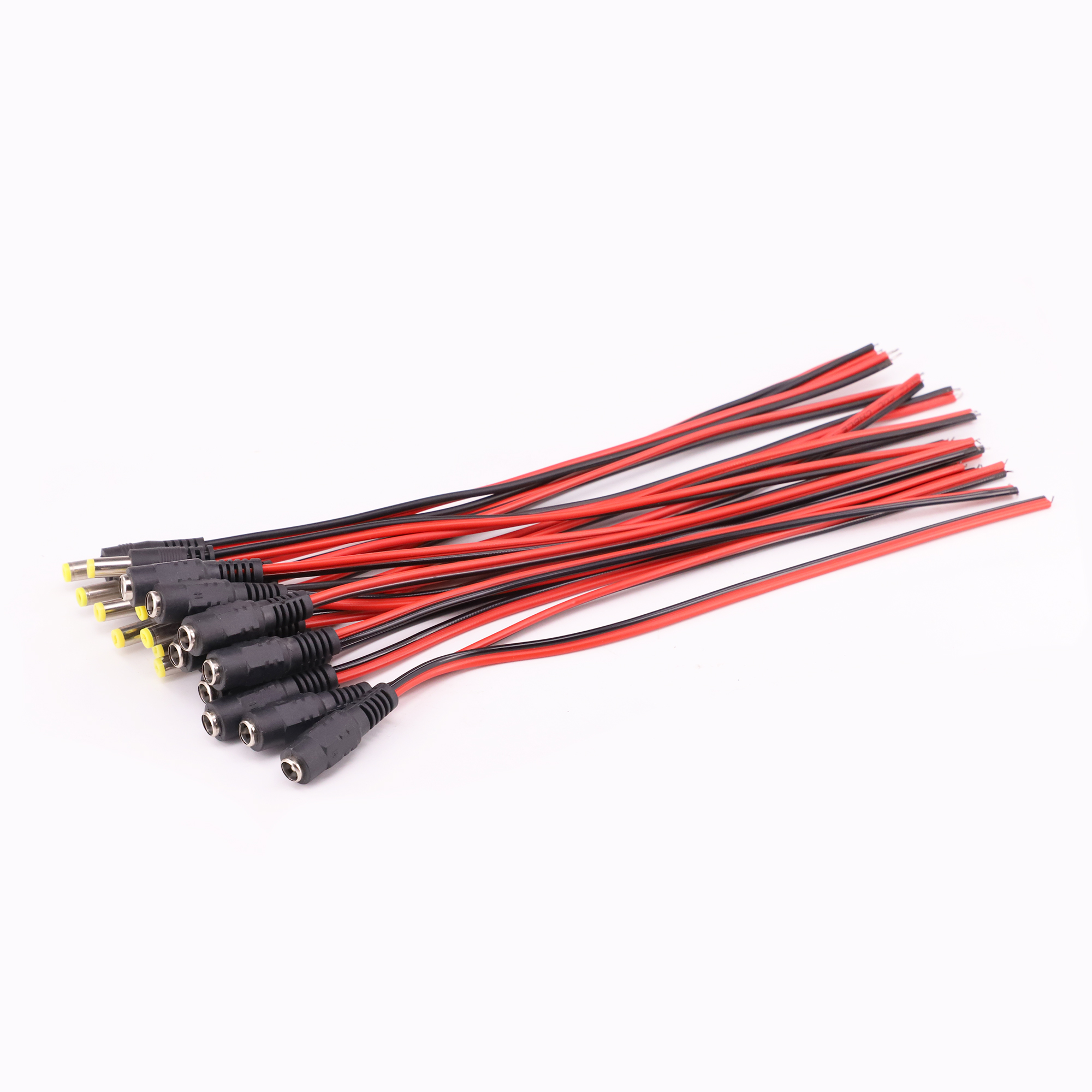 Штекерный кабель питания постоянного тока 12 В для систем видеонаблюдения