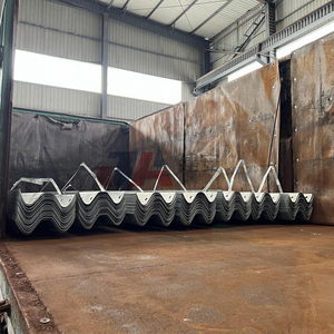 Poteaux de sécurité routière galvanisés à chaud, fournis par l'usine, exportés et de haute qualité, poutres en W <span class=keywords><strong>pour</strong></span> des solutions de sécurité routière premium - Product Image 6
