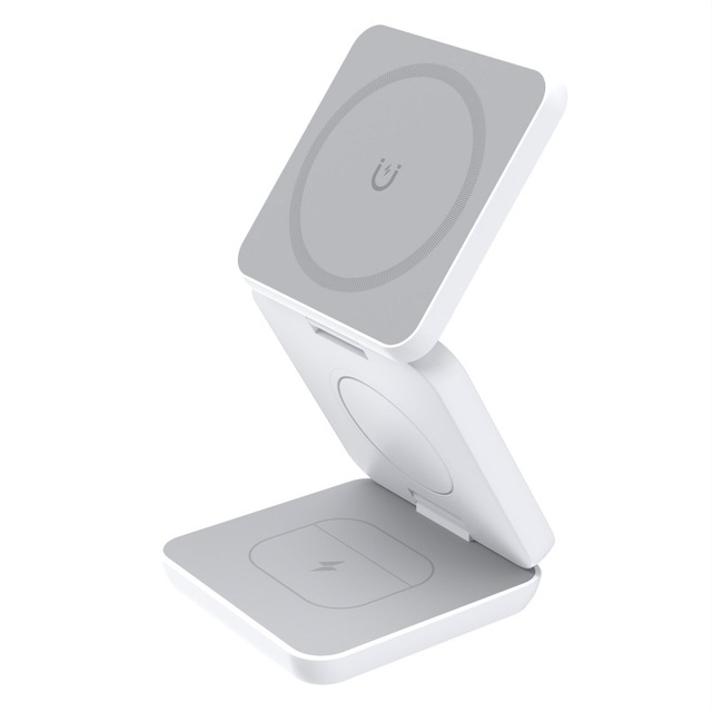 Hot Sell 3 in 1 Foldable Magnetic Wireless Charging 15W Fast Charger Station Mobile Phone Stand