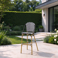 Fauteuil de jardin commercial moderne empilable Patio Cafe Chair Classic French Bistro Rotin Wicker Weaving Dining Chairs Outdoor
