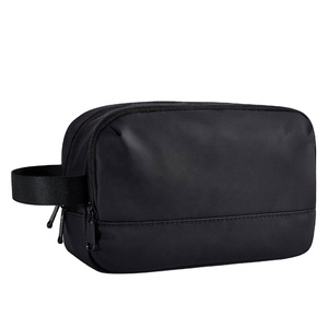 Trousse de Toilette Homme Personnalisable avec Logo, Séparation Humide/Sèche, Résistante à l'Eau, avec Poignée, pour Voyage - Product Image 1