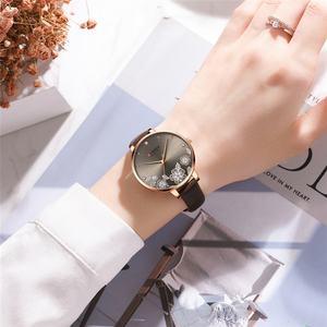 Montre personnalisée, faible MOQ, CURREN 9068, montre de loisirs ultra-fine pour femmes, minimaliste, imprimée, diamant d'eau, petit cadran, montre à bracelet - Product Image 4