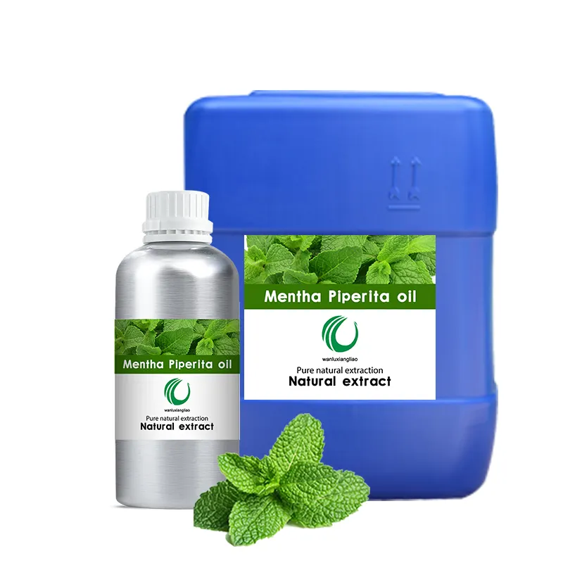 Mayorista Pure Natural Mentha Piperita Aceite de hierbas esenciales Aceite esencial de menta para aromaterapia y uso en difusores